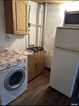 Kirayə verilir 1 otaqlı həyət evi