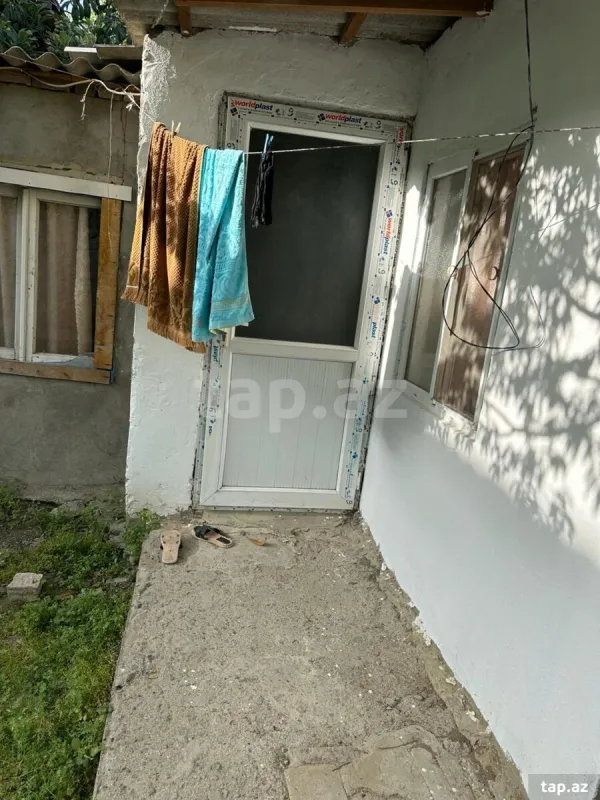 Kirayə verilir 1 otaqlı həyət evi