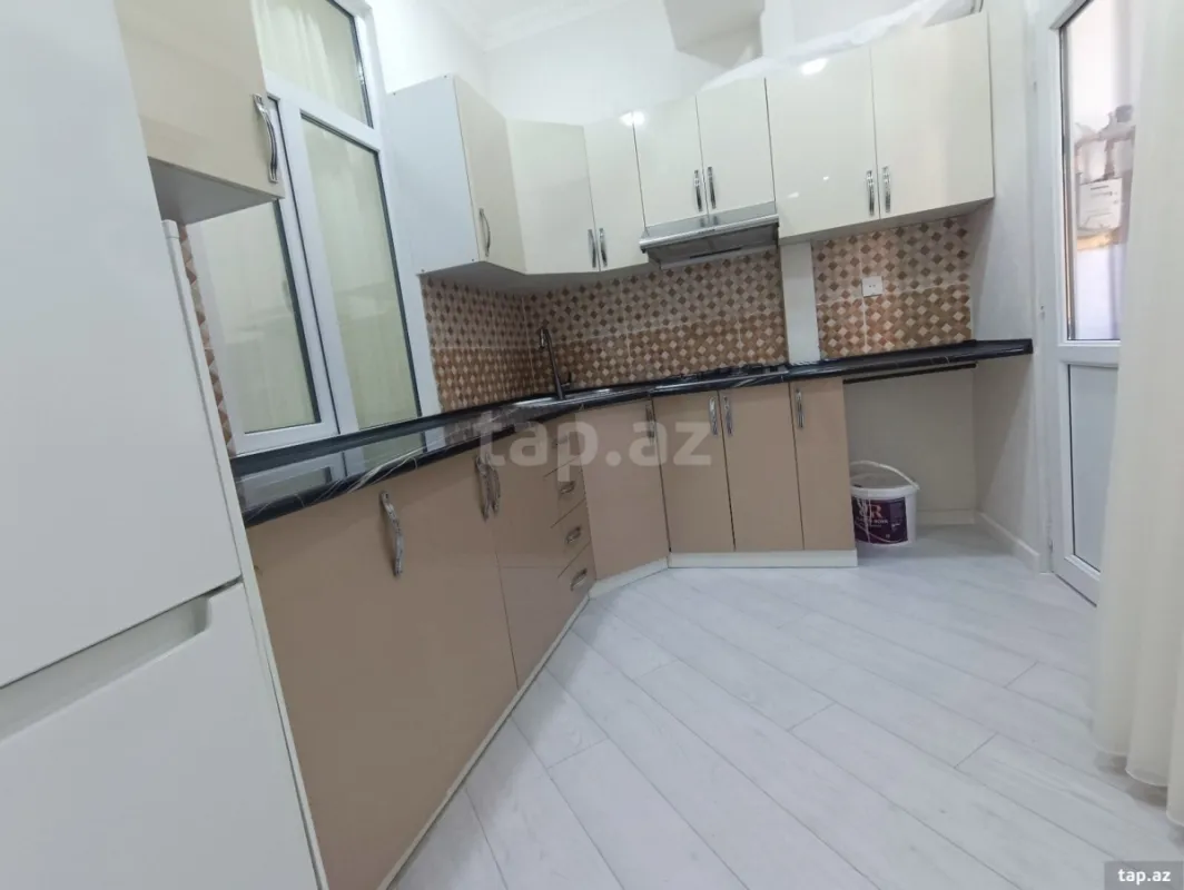 Satılır 2 otaqlı yeni tikili 65 m²