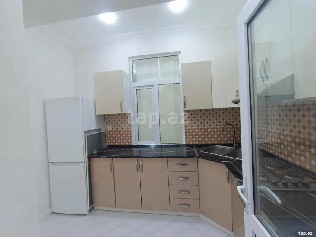 Satılır 2 otaqlı yeni tikili 65 m²