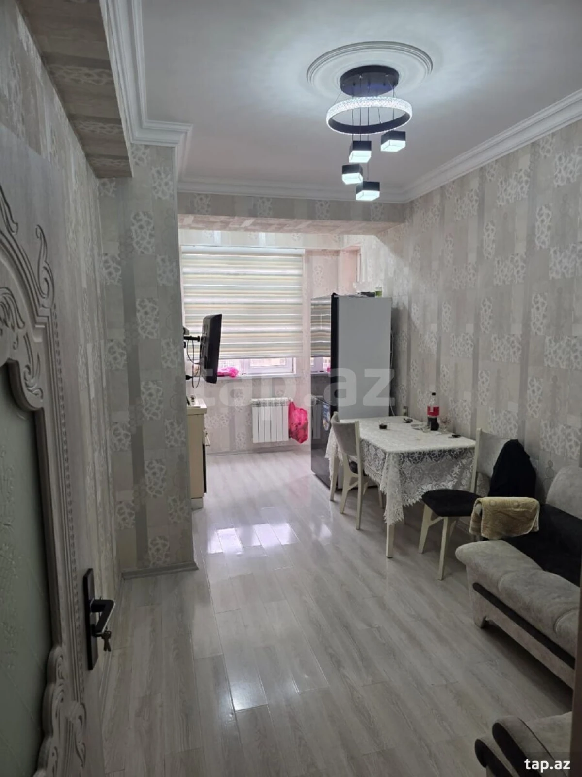 Kirayə verilir 3 otaqlı yeni tikili 90 m²