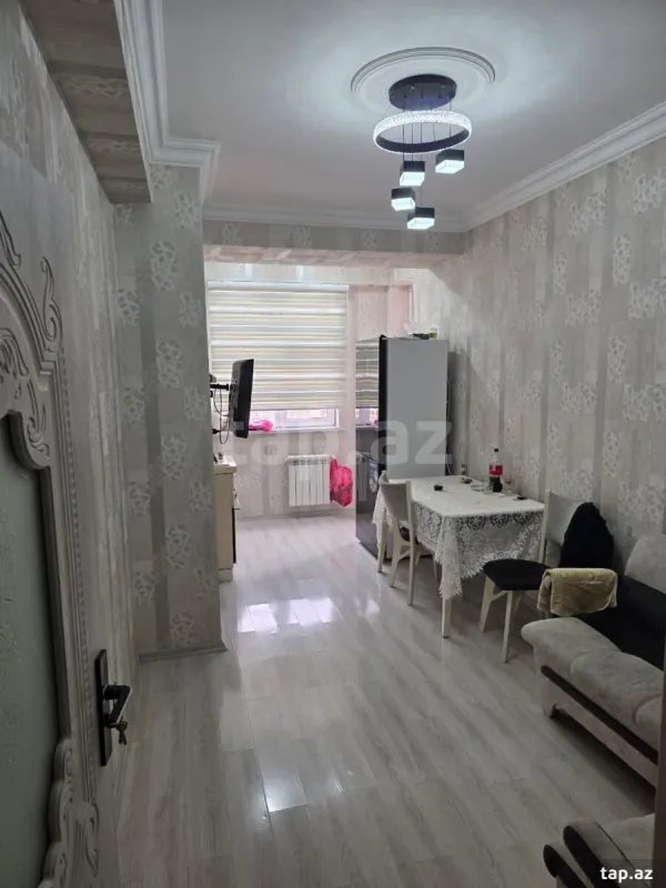 Kirayə verilir 3 otaqlı yeni tikili 90 m²