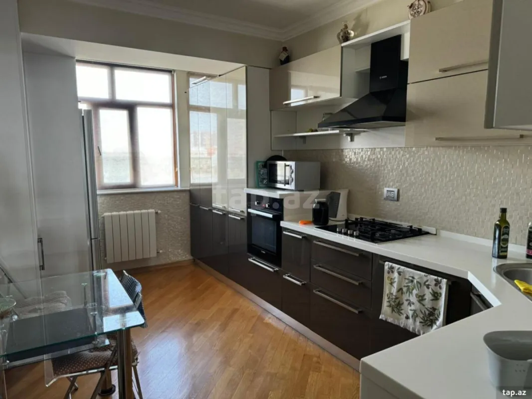 Kirayə verilir 3 otaqlı mənzil 90 m²