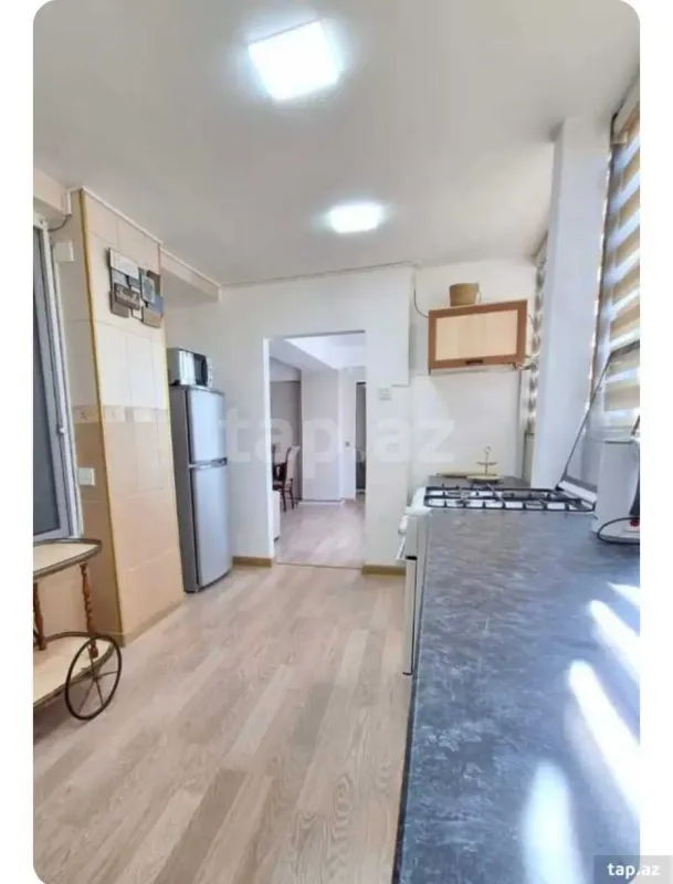 Kirayə verilir 3 otaqlı mənzil 90 m²