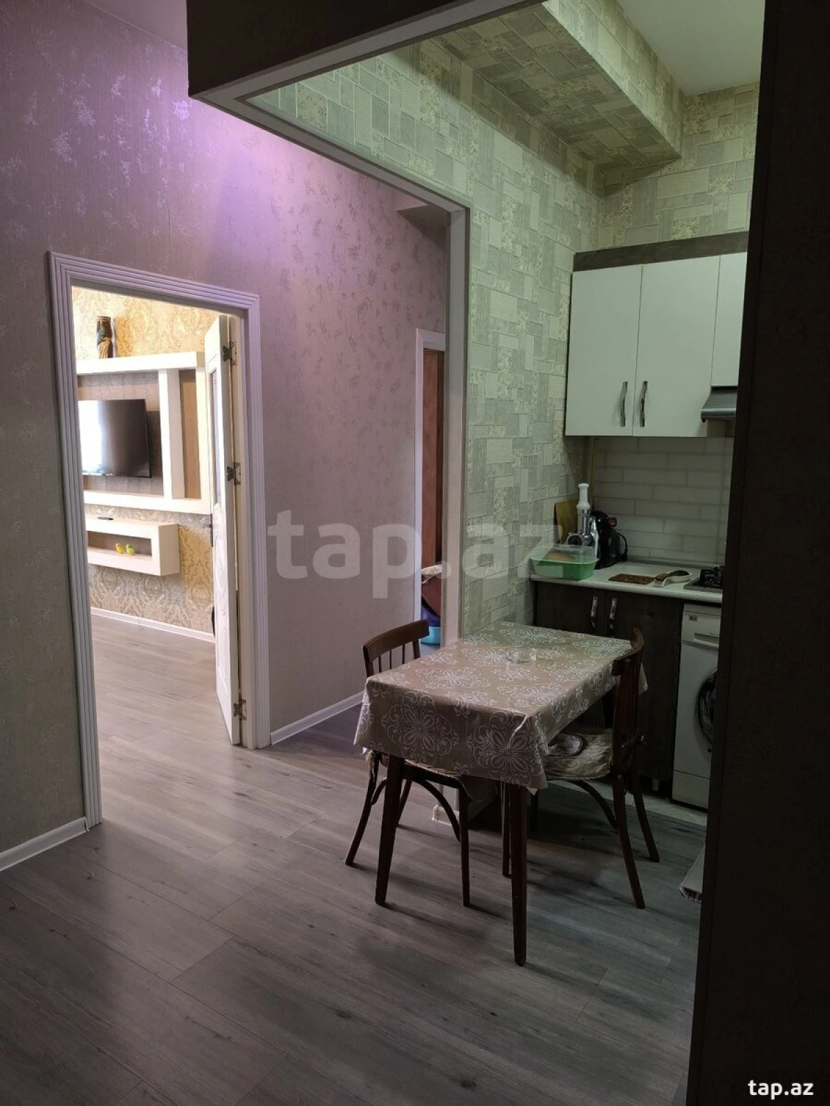Kirayə verilir 2 otaqlı mənzil 60 m²