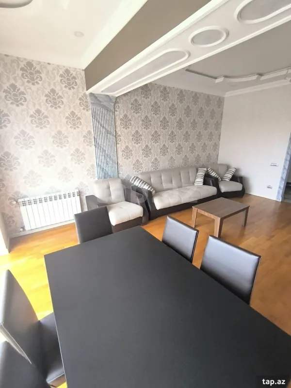 Kirayə verilir 2 otaqlı yeni tikili 86 m²