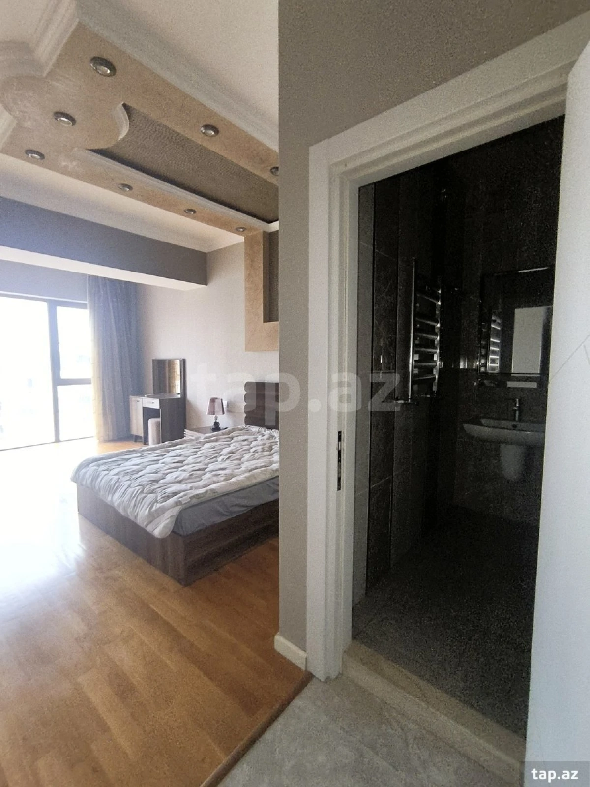 Kirayə verilir 2 otaqlı yeni tikili 86 m²