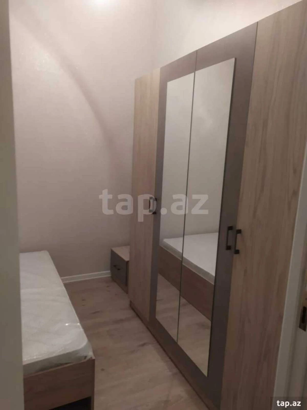 Kirayə verilir 2 otaqlı yeni tikili 47 m²