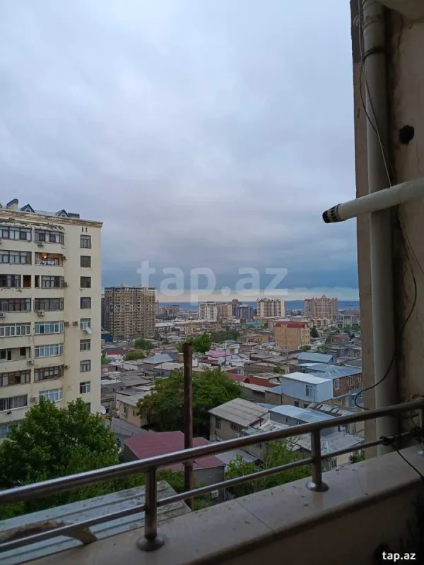 Kirayə verilir 3 otaqlı yeni tikili 130 m²