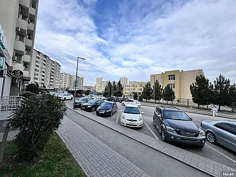 Satılır 3 otaqlı yeni tikili 85 m²
