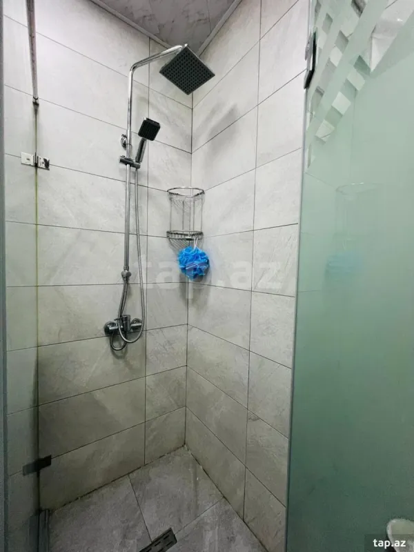 Kirayə verilir 1 otaqlı yeni tikili 54 m²