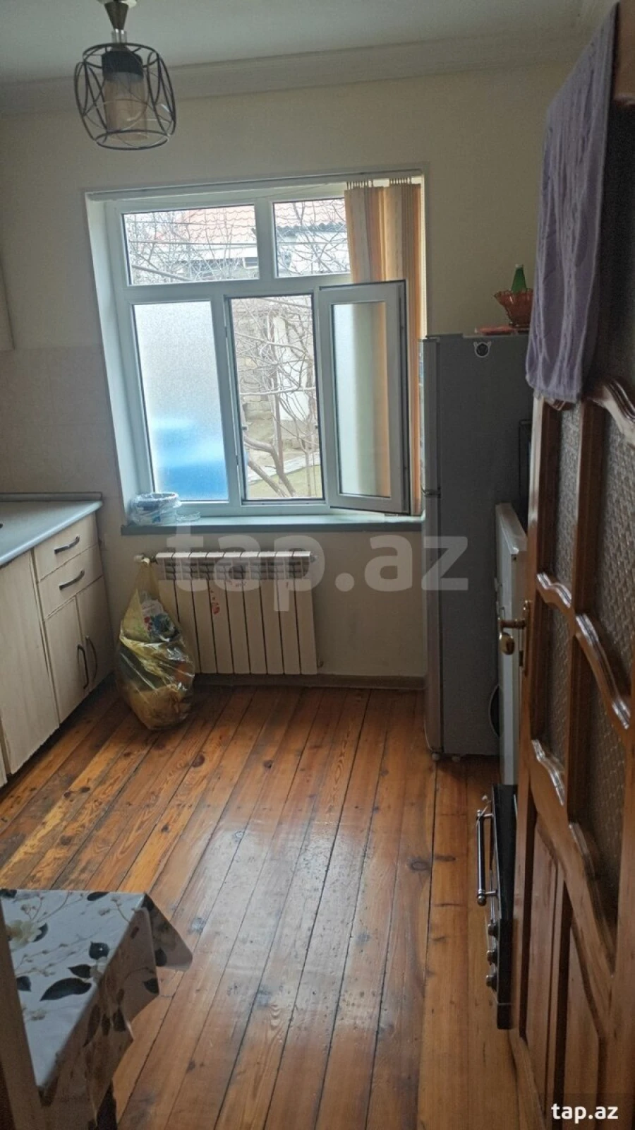 Satılır 4 otaqlı həyət evi