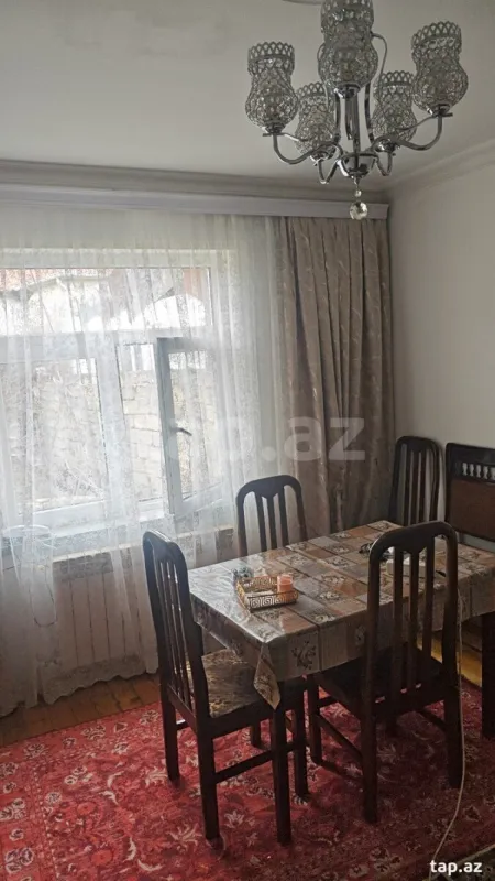 Satılır 4 otaqlı həyət evi