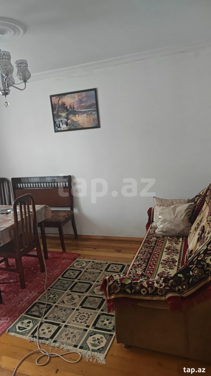 Satılır 4 otaqlı həyət evi