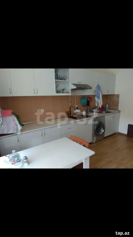 Kirayə verilir 2 otaqlı yeni tikili 94 m²