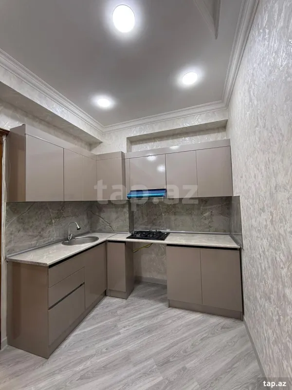 Satılır 2 otaqlı yeni tikili 65.5 m²