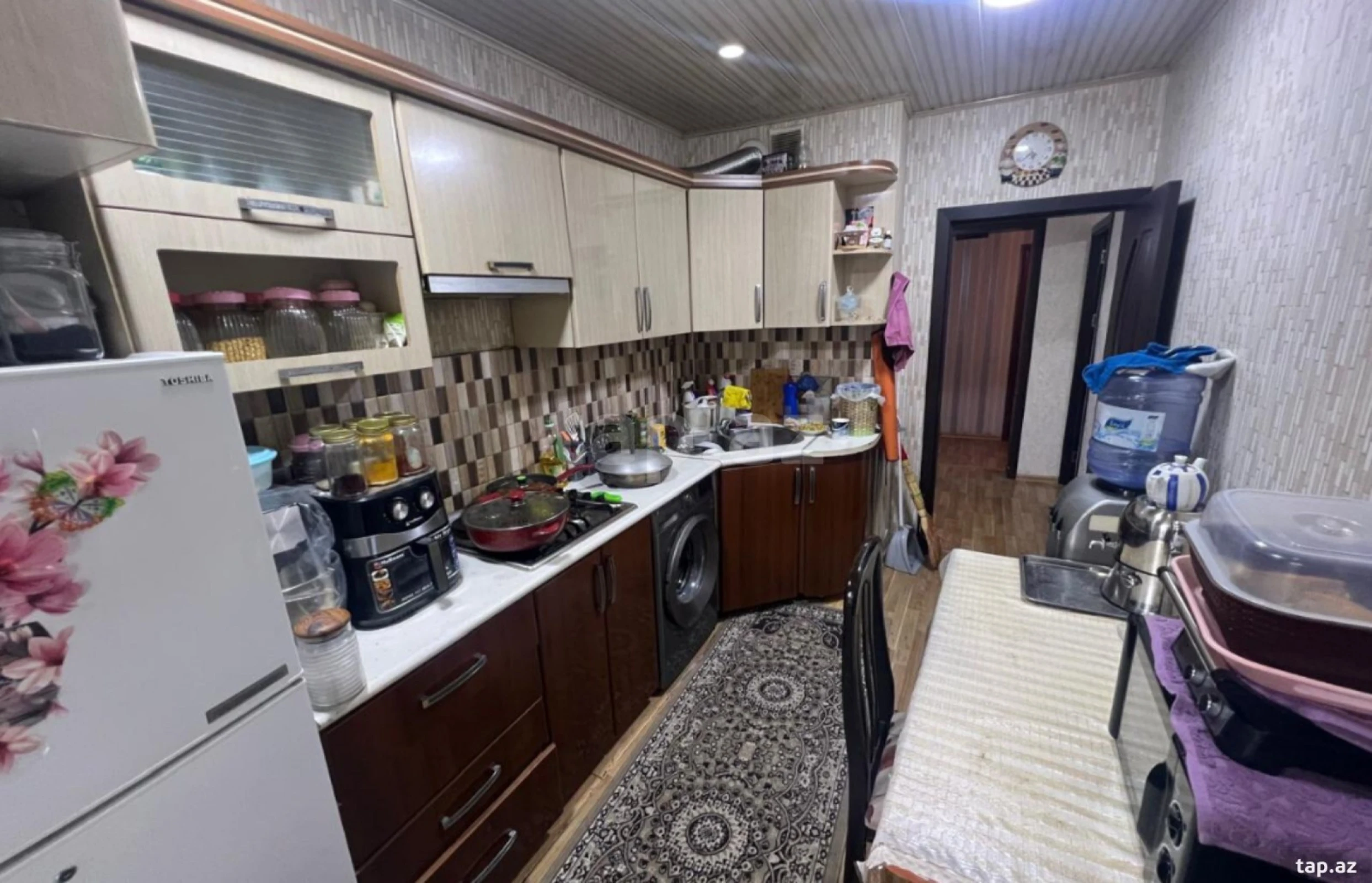 Satılır 4 otaqlı mənzil 90 m²