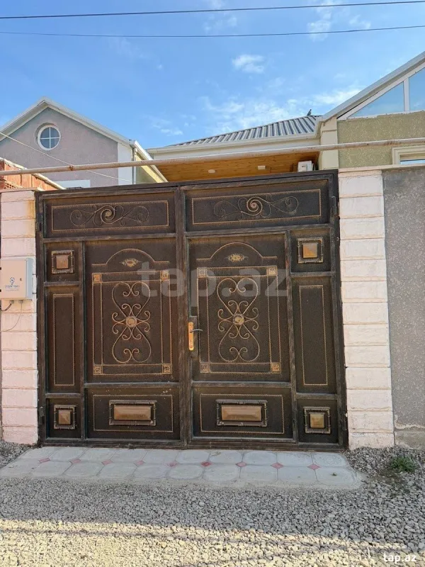 Satılır 3 otaqlı həyət evi