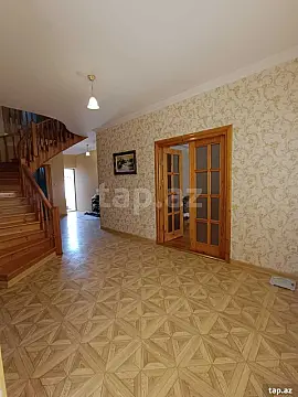 Kirayə verilir 7 otaqlı həyət evi