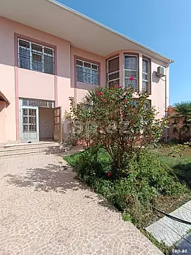 Kirayə verilir 7 otaqlı həyət evi — Gəncə 7 otaq