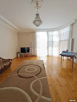 Kirayə verilir 7 otaqlı həyət evi