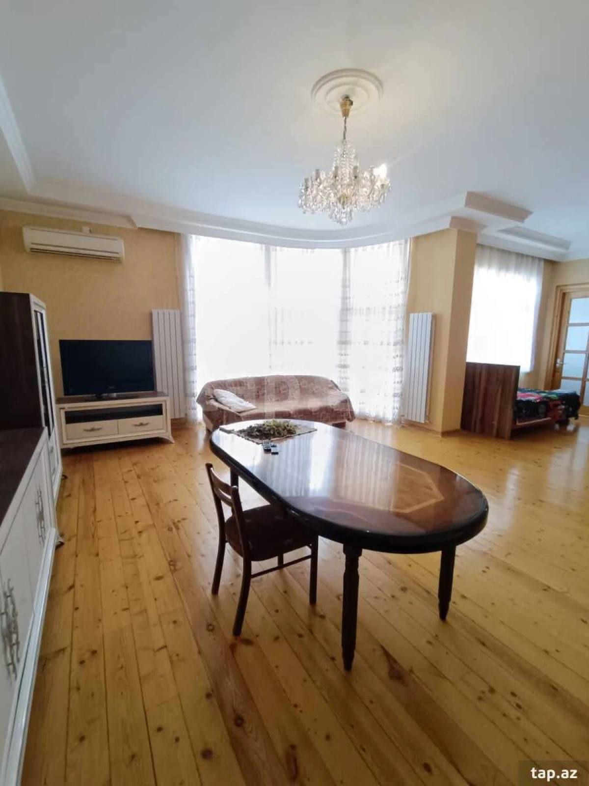 Kirayə verilir 7 otaqlı həyət evi