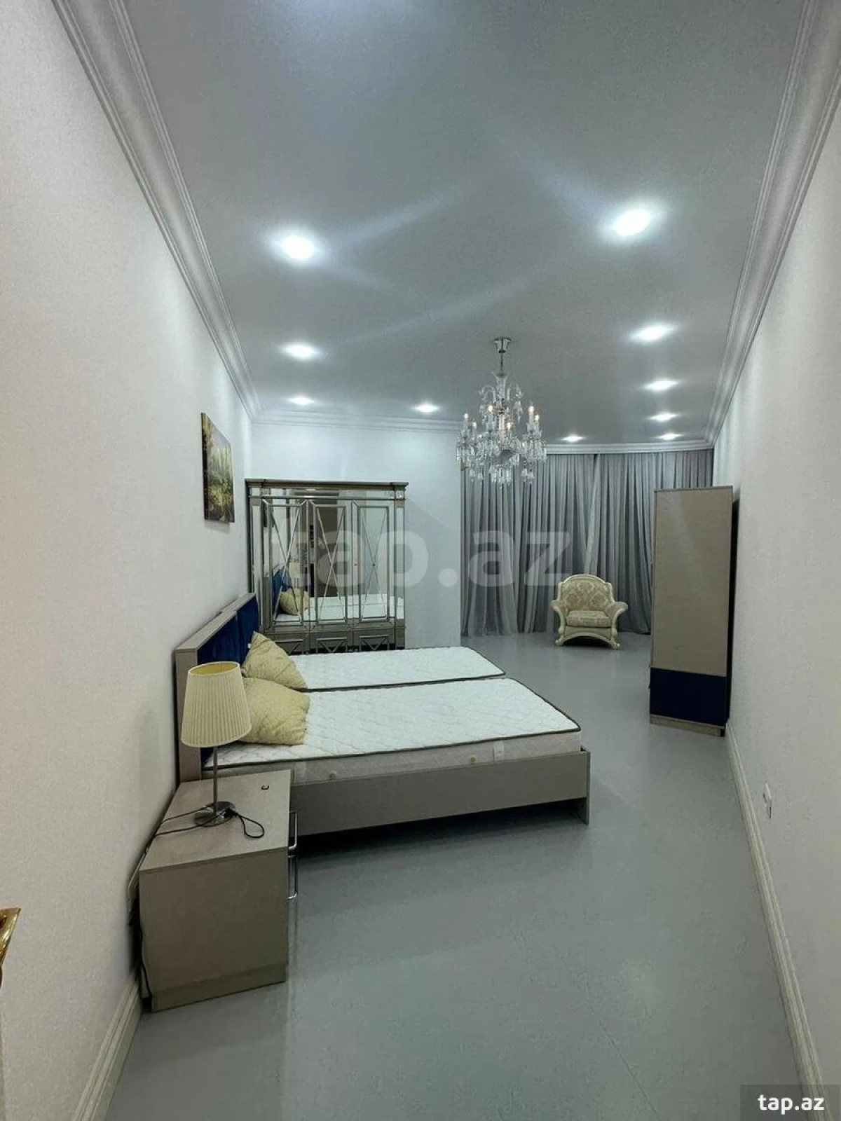 Satılır 4 otaqlı yeni tikili 268 m²