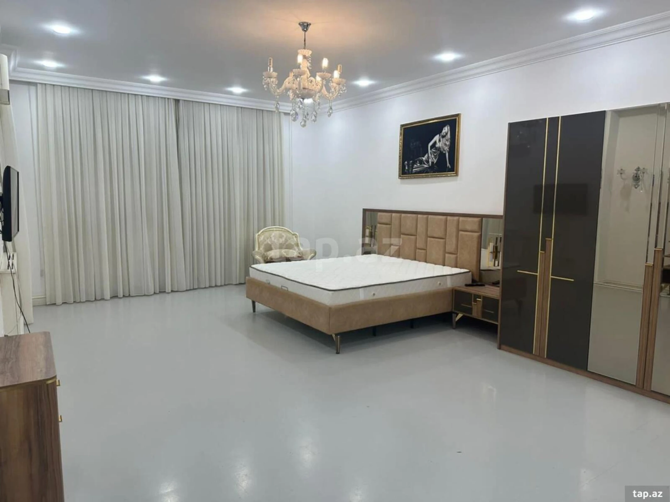 Satılır 4 otaqlı yeni tikili 268 m²