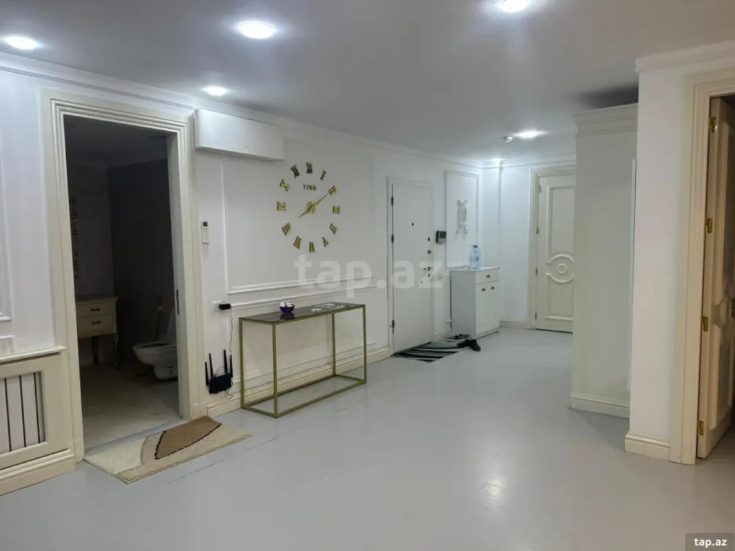 Satılır 4 otaqlı yeni tikili 268 m²