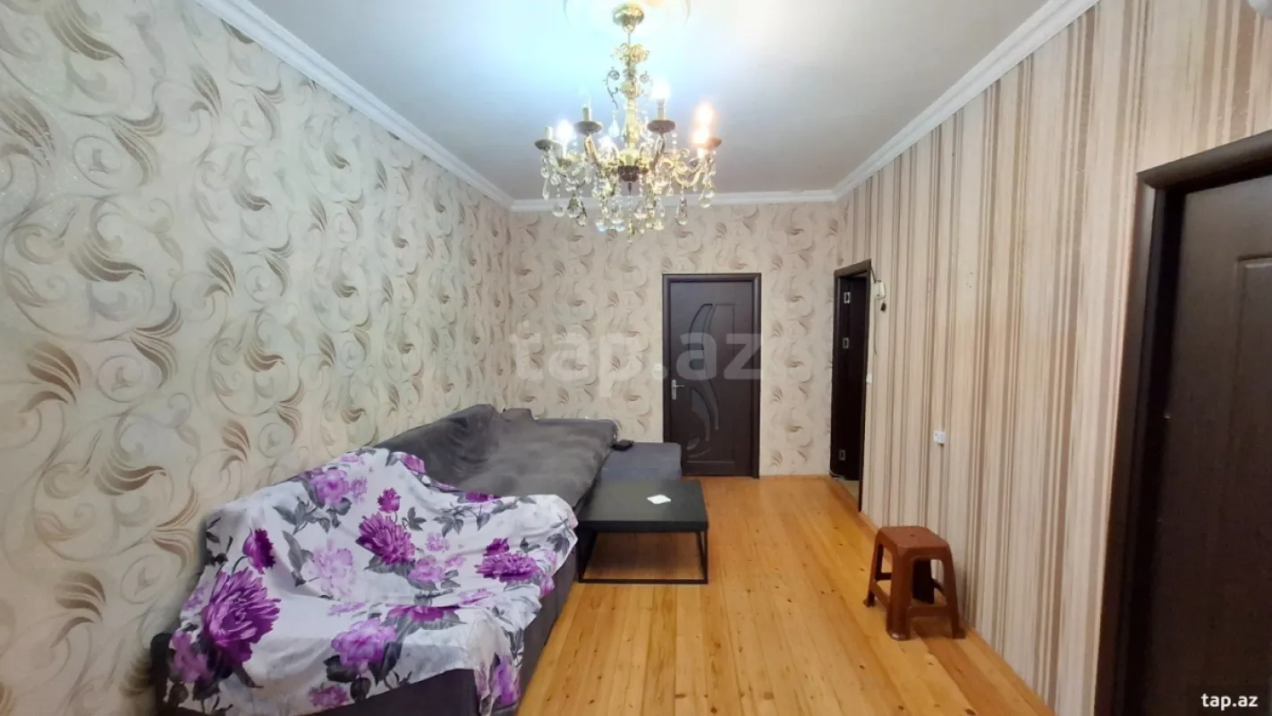 Satılır 3 otaqlı mənzil 55 m²