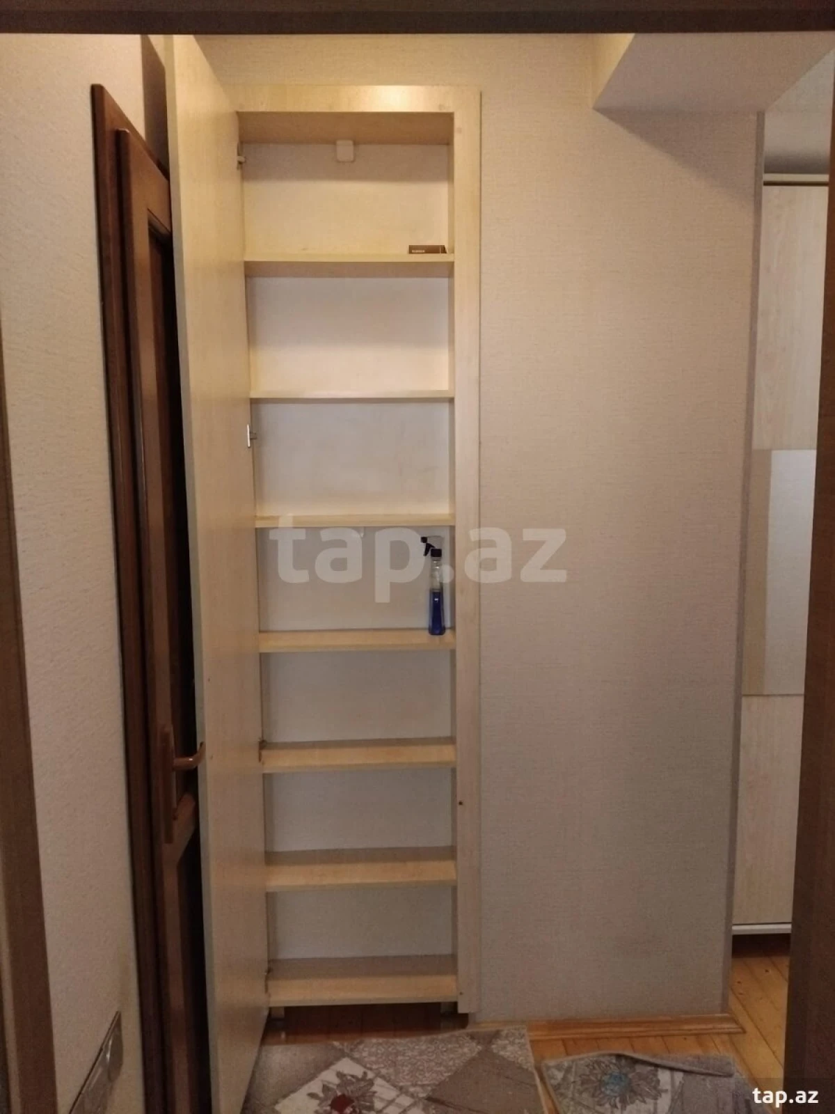 Kirayə verilir 2 otaqlı yeni tikili 70 m²