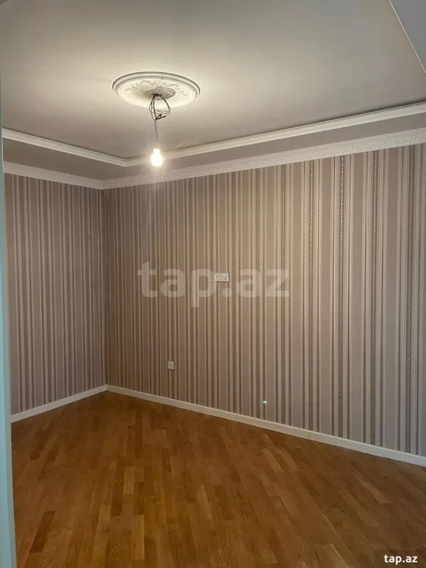Satılır 2 otaqlı yeni tikili 70 m²