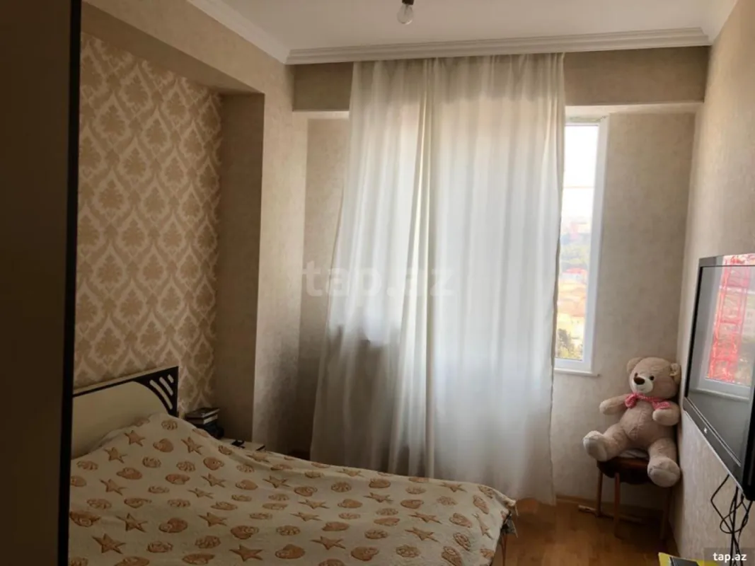 Satılır 2 otaqlı yeni tikili 70 m²