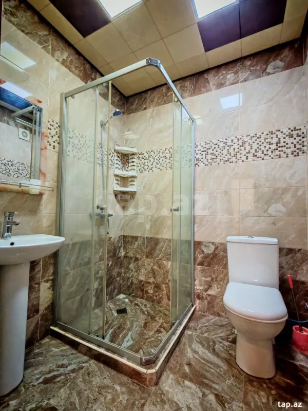 Satılır 2 otaqlı yeni tikili 70 m²