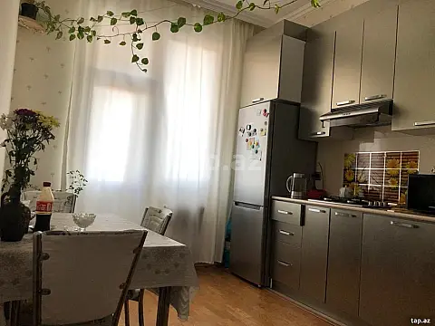 Satılır 2 otaqlı yeni tikili 70 m²
