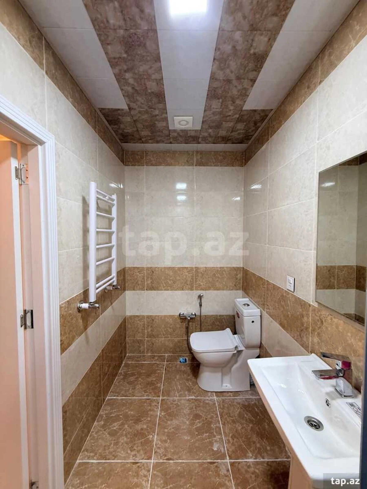 Kirayə verilir 2 otaqlı yeni tikili 62 m²