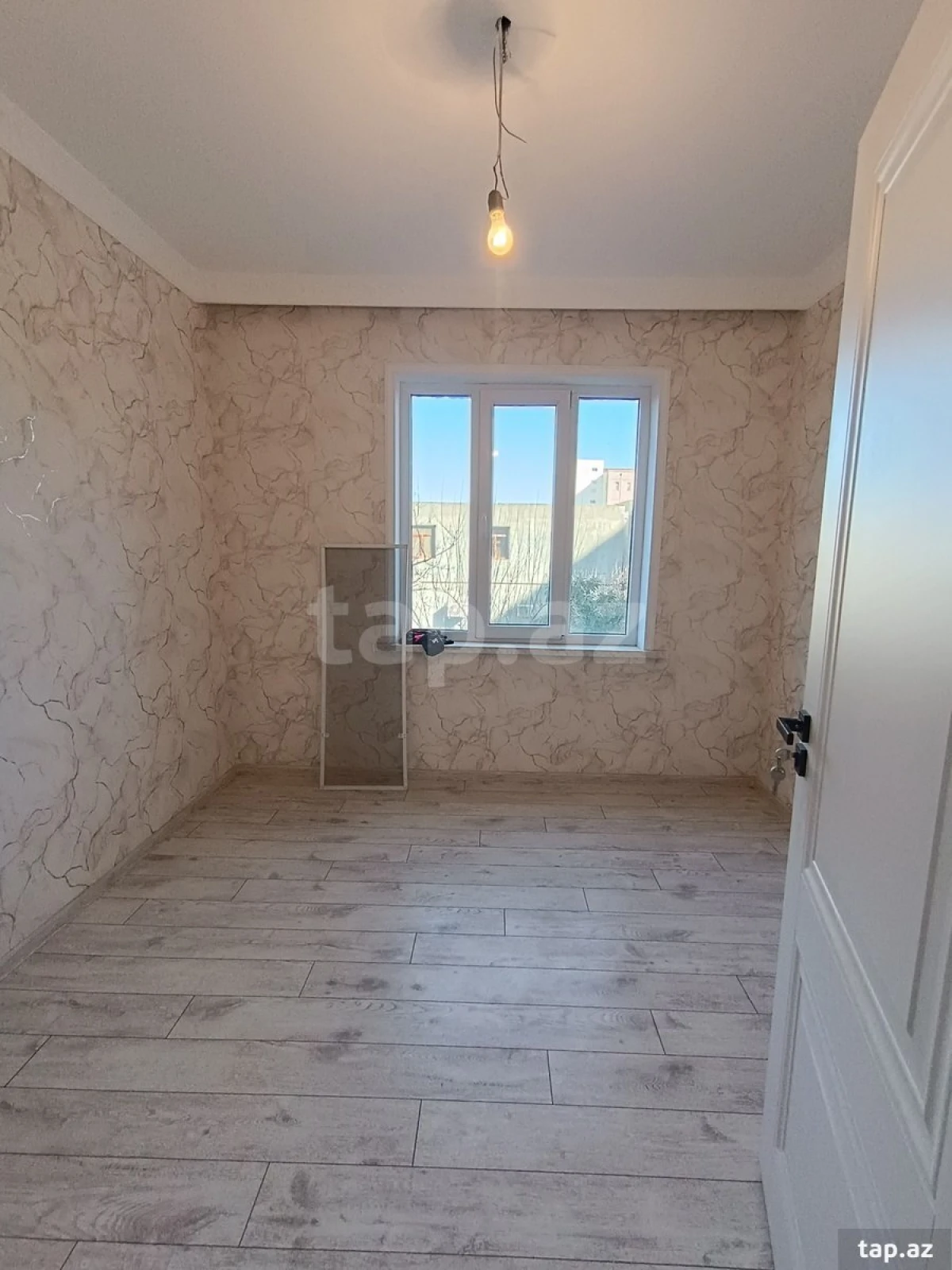 Satılır 3 otaqlı mənzil 70 m²