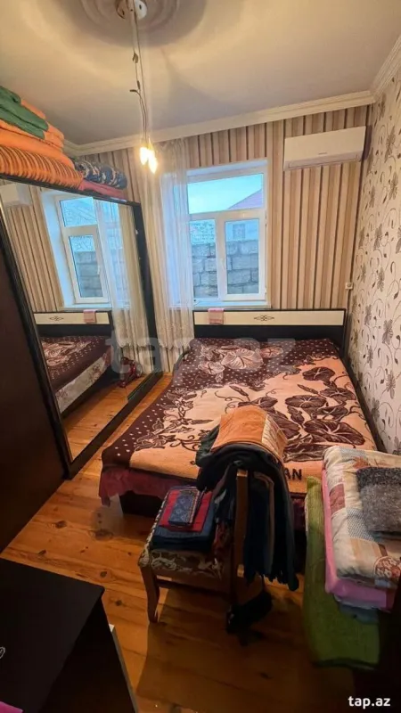 Satılır 3 otaqlı həyət evi