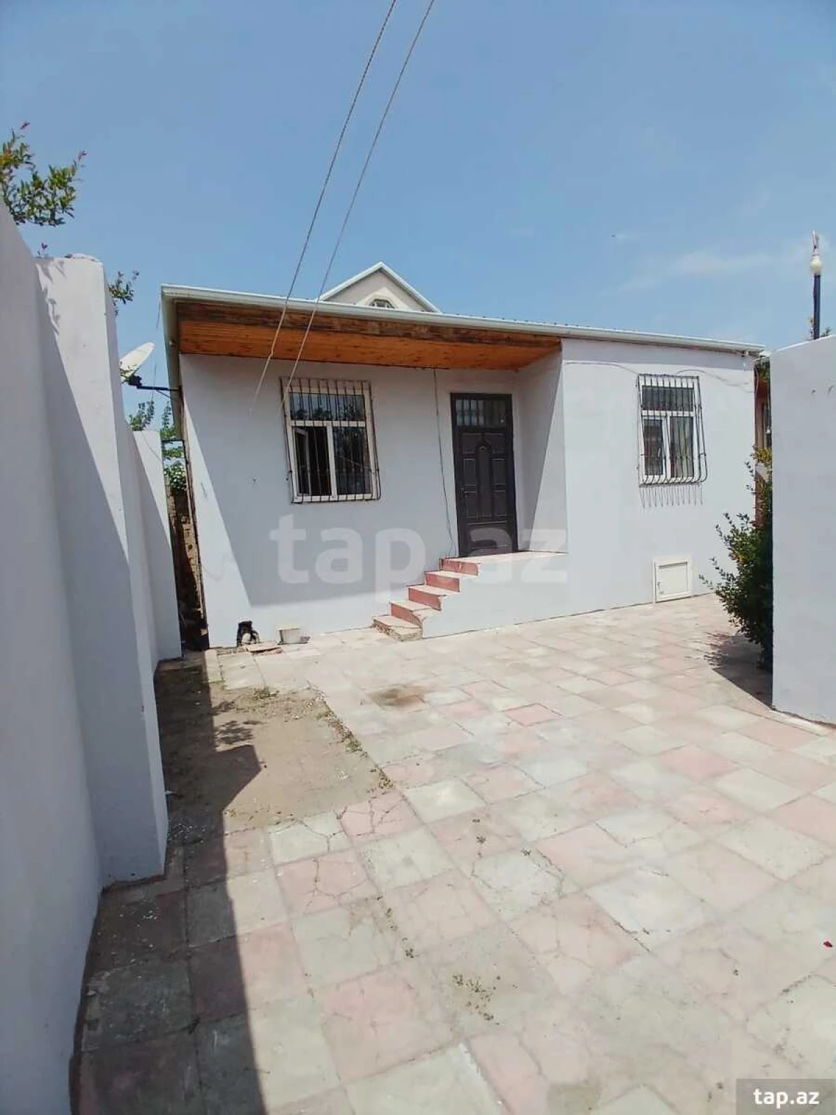 Satılır 3 otaqlı həyət evi