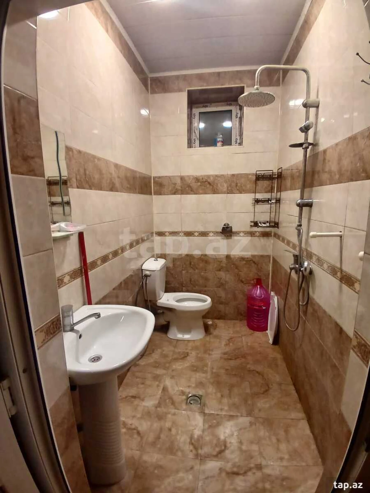 Satılır 3 otaqlı həyət evi