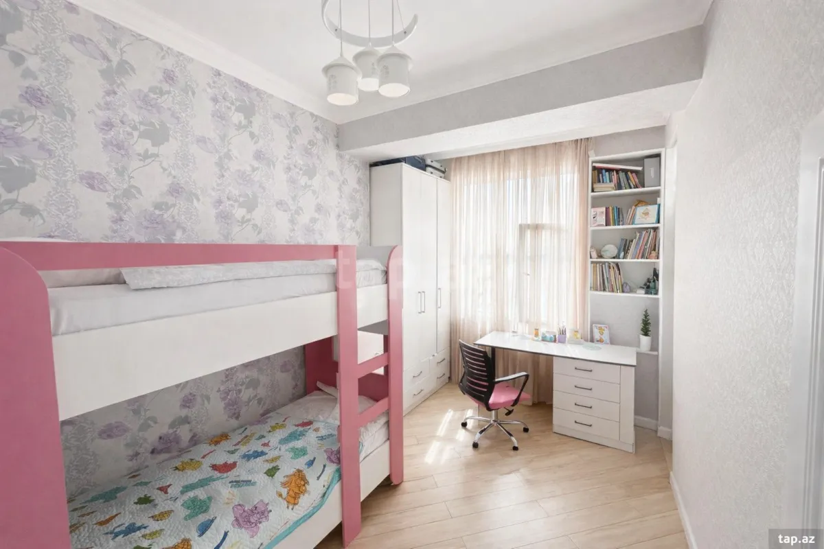 Satılır 2 otaqlı yeni tikili 63 m²