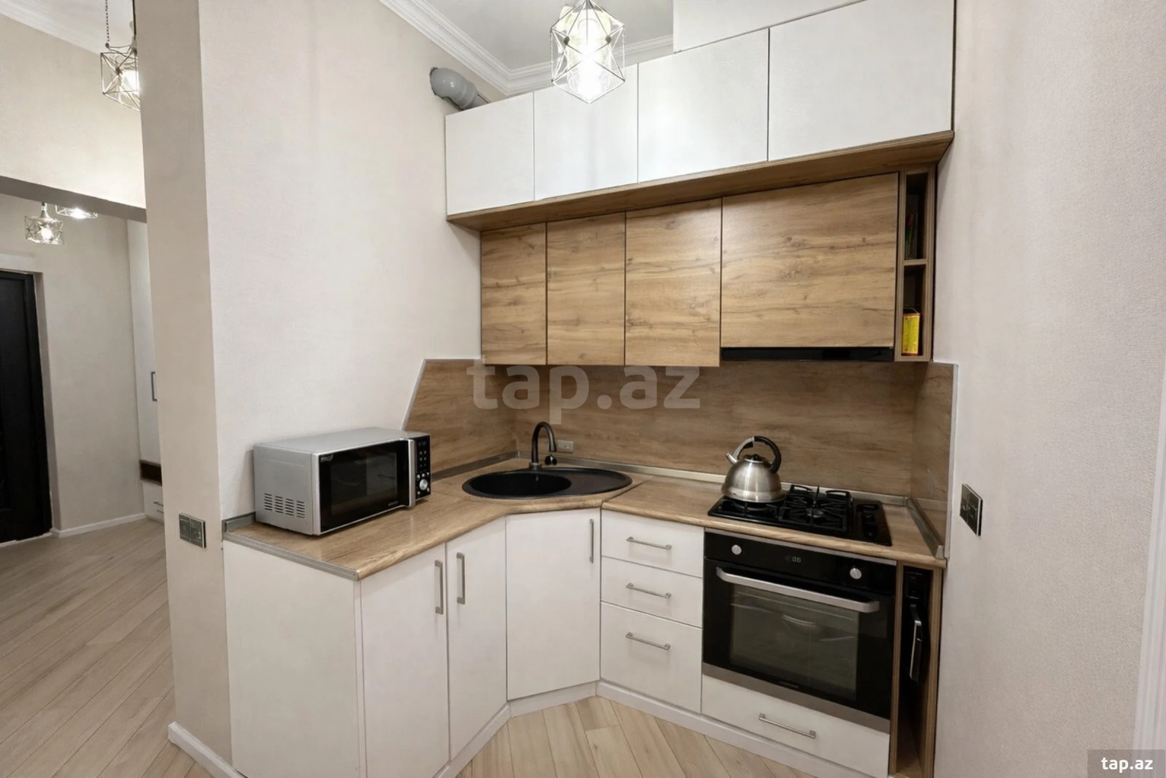 Satılır 2 otaqlı yeni tikili 63 m²
