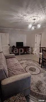Kirayə verilir 2 otaqlı mənzil 60 m²
