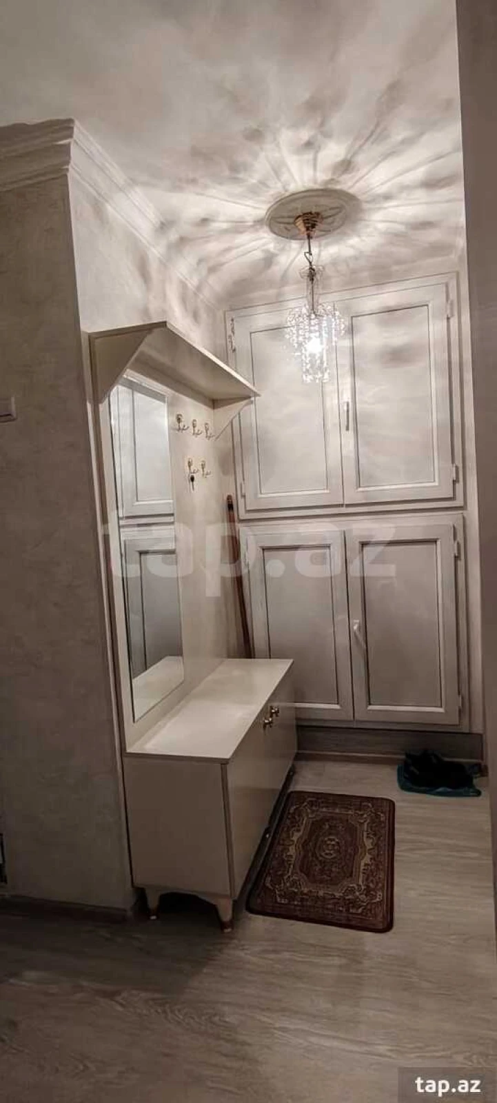 Kirayə verilir 2 otaqlı mənzil 60 m²