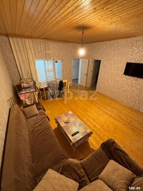 Satılır 3 otaqlı həyət evi