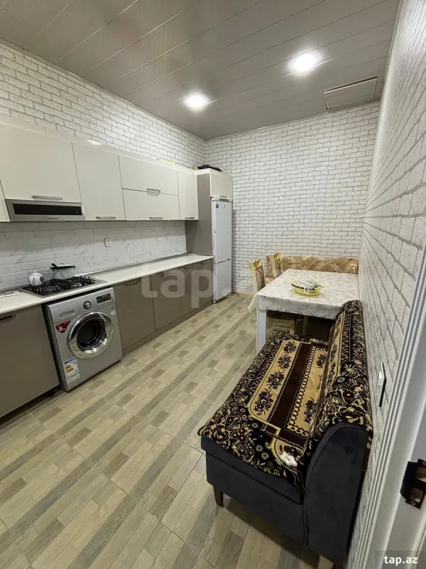 Satılır 3 otaqlı həyət evi