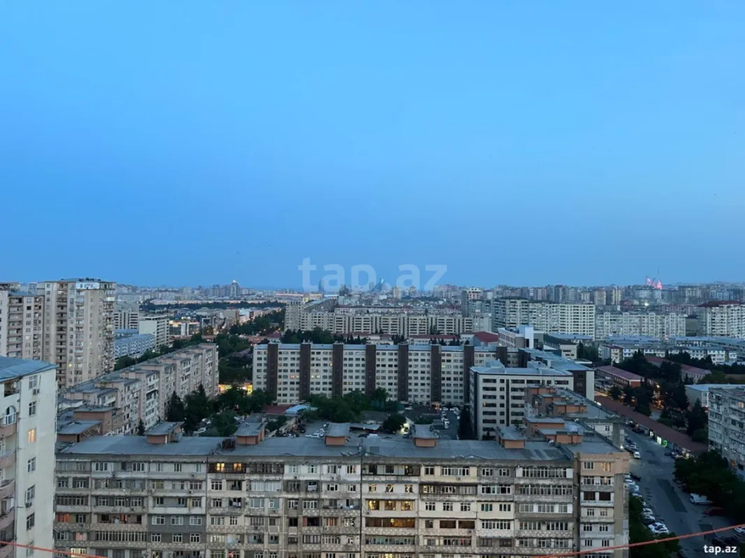 Kirayə verilir 2 otaqlı yeni tikili 75 m²
