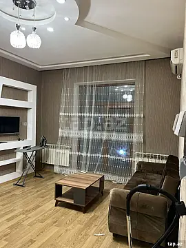 Kirayə verilir 2 otaqlı yeni tikili 75 m²