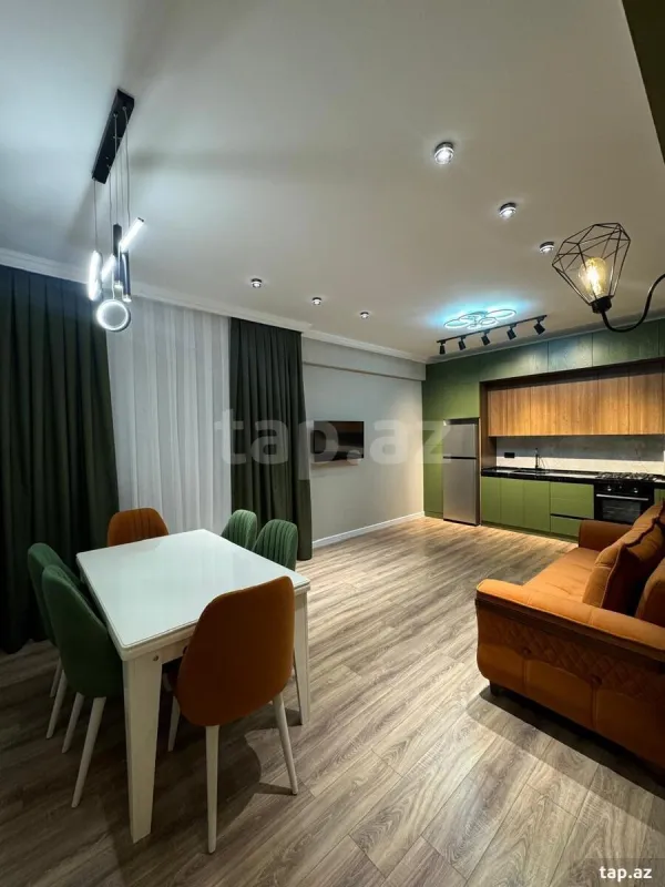 Kirayə verilir 2 otaqlı yeni tikili 70 m²