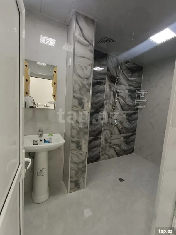 Satılır 3 otaqlı mənzil 70 m²
